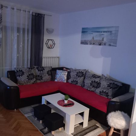 Apartman Petra Palit 외부 사진